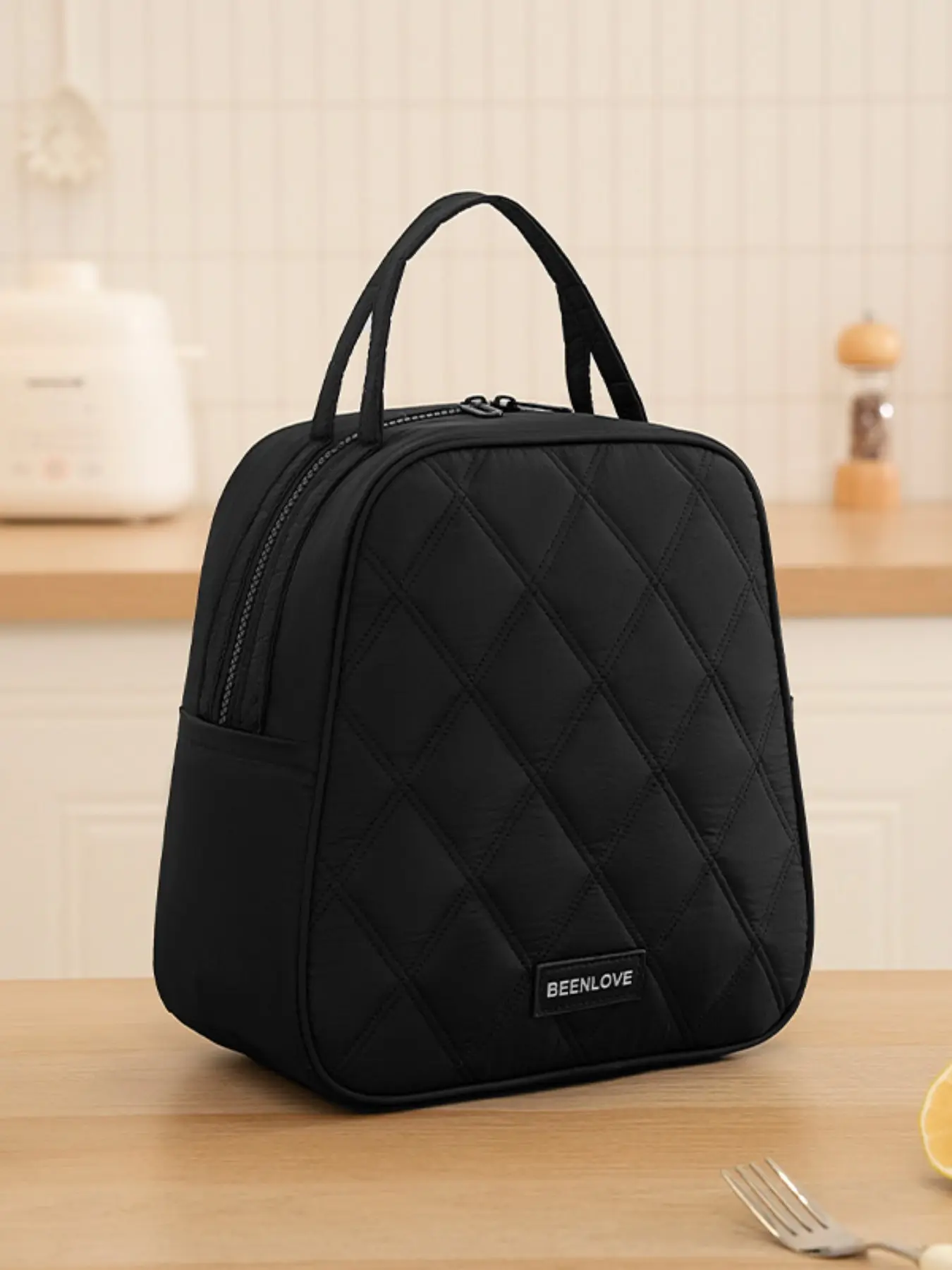 Large Capacity Insulated Lunch Bag, Waterproof Leakproof Drawstring Cooler Tote, Reusable Easy-to-Clean Picnic Bag, Thermal Lunch Box Carrier for Work, School, Outdoor & Travel