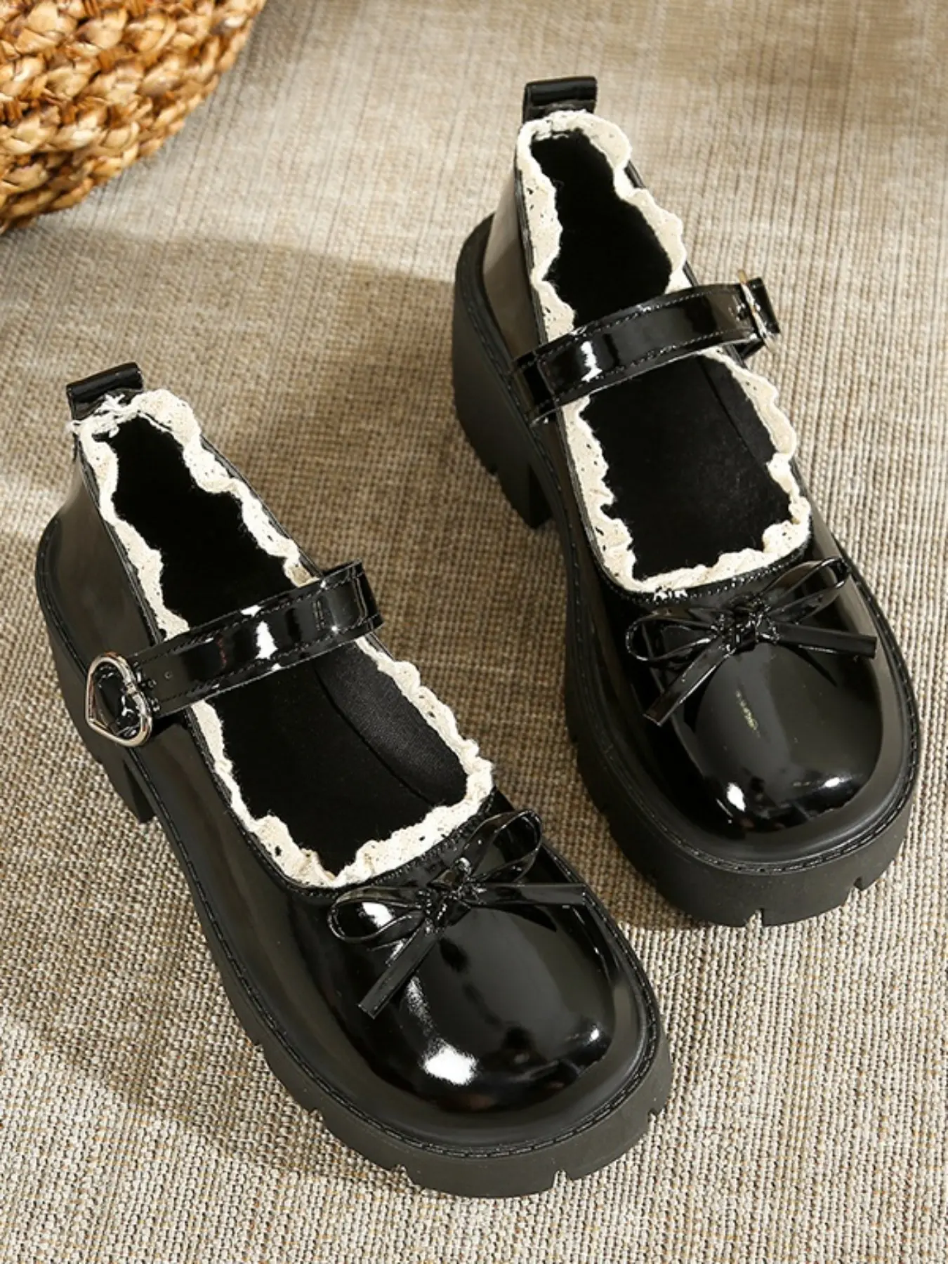 Women's Lace Trim Bow Heart Buckle Chunky Heel Mary Jane Shoes, Thick Sole Height Boost, Casual All-Season Footwear