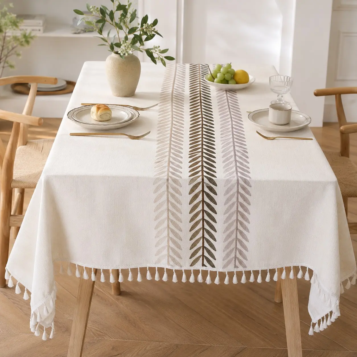 Rectangle Tablecloth, Rustic Waterproof Design, Wrinkle Resistant Farmhouse Style, 55x120 Inch, Ideal for Parties & Holidays