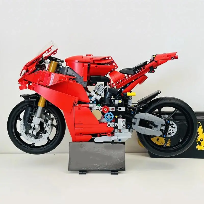 1603PCS Technical Panigale V4 S Sport Motorcycle Building Blocks Assemble Bricks Vehicle Motorbike Set Toy Gift For Teenagers, Adults, Family Members, and Friends