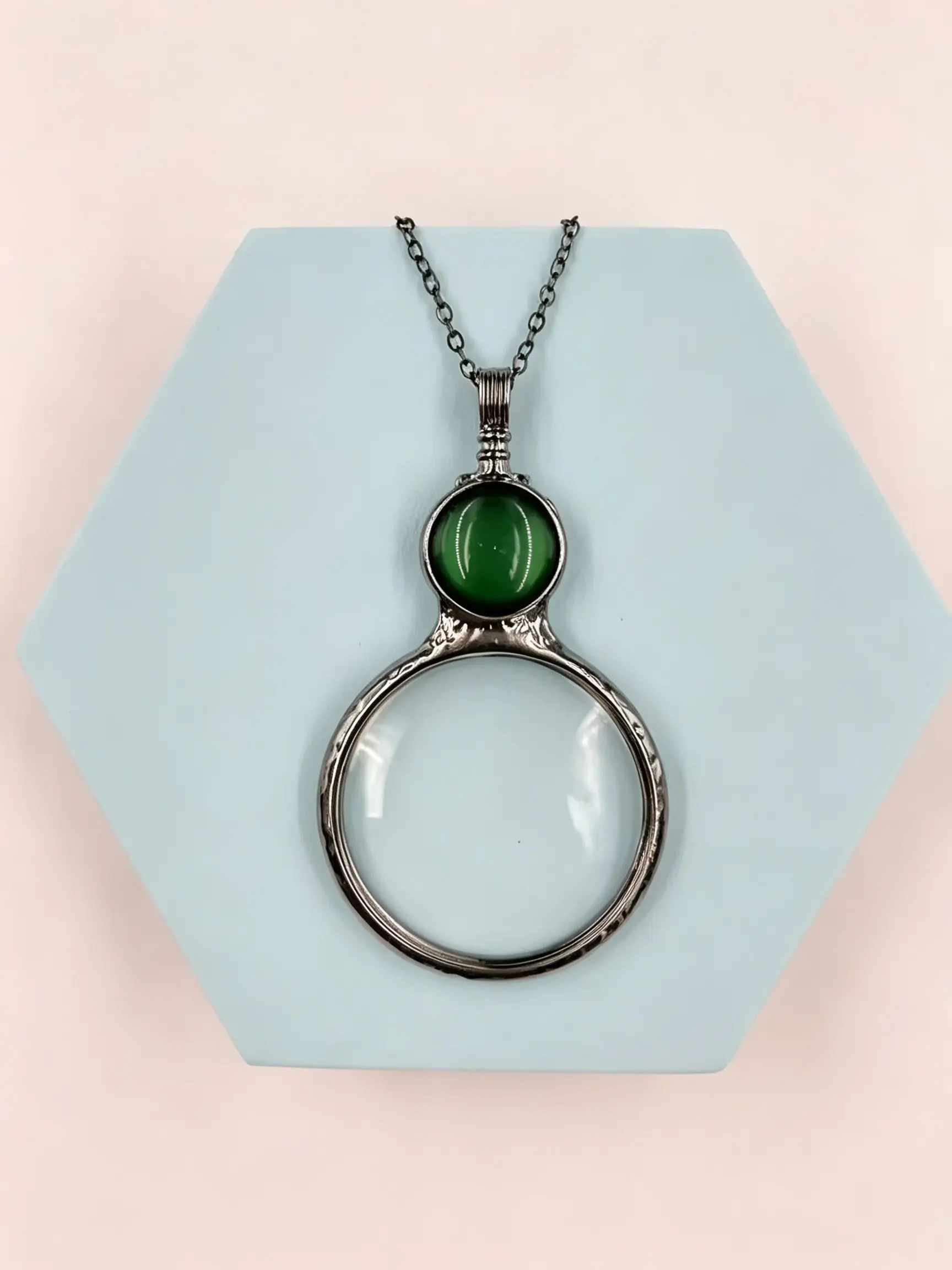 Metal Round Magnifying Glass Pendant Reader, Sweater Chain Pendant Lens Necklace, Mom Necklace, Fashion Mother's Day Gift Jewelry Decoration