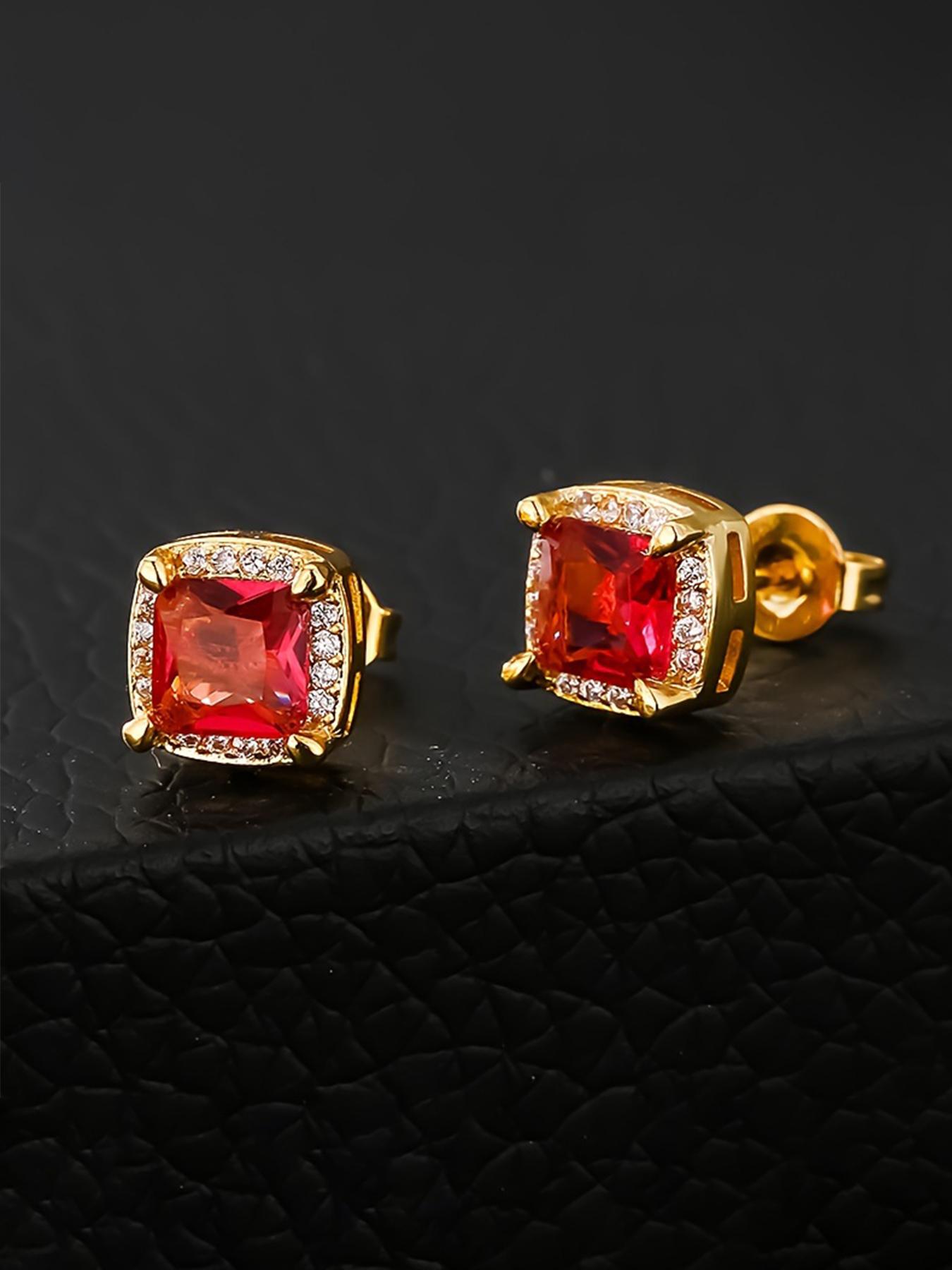 ICED CHICS 1 pair of 18k gold-plated square synthetic zirconia stud earrings, suitable for both men and women, 6mm mini hip-hop punk jewelry, fashionable and avant-garde accessories, creating eye-catching looks