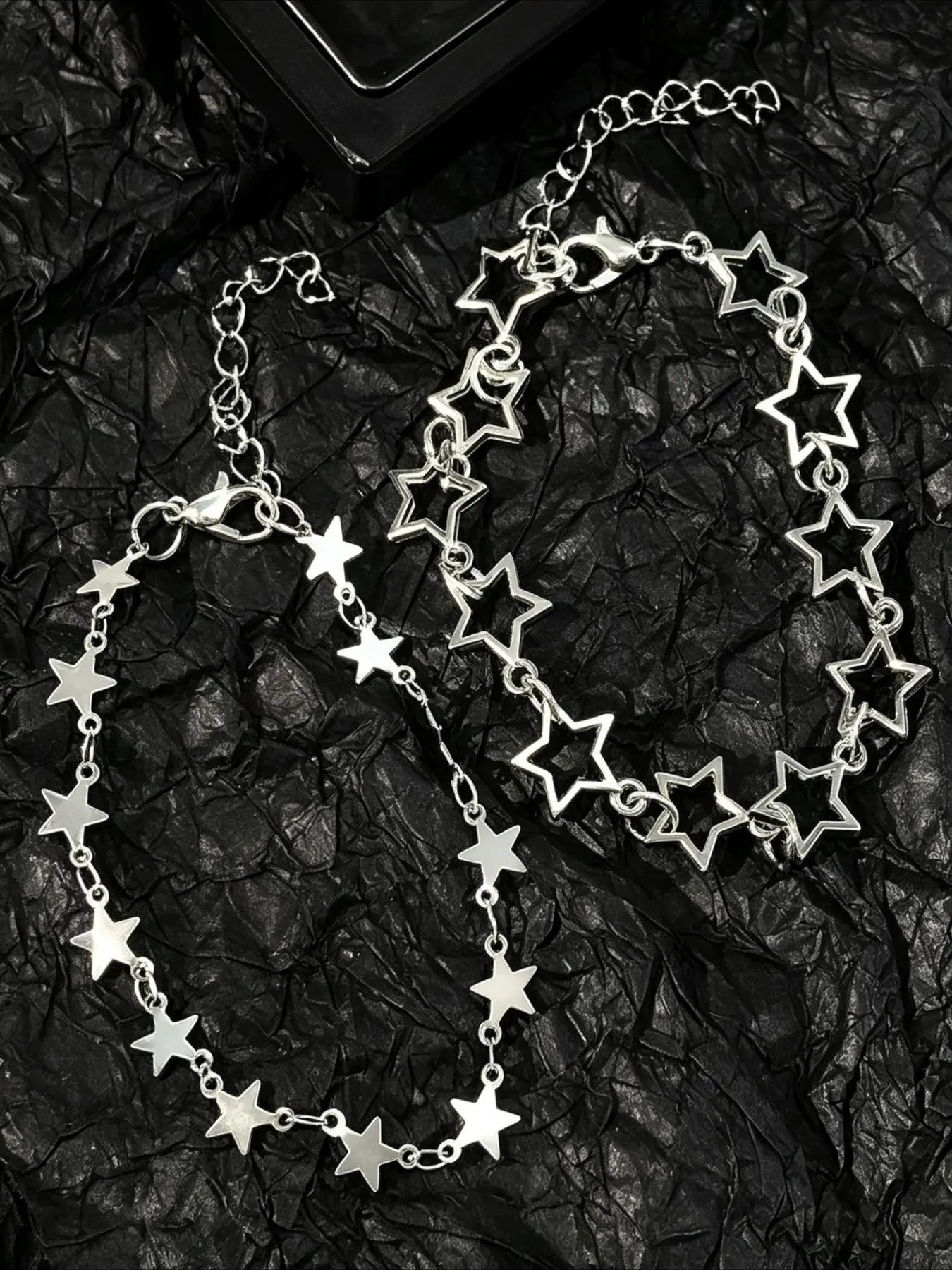 2Pcs Y2K Cute Cool Star Stackable Bracelet Set, Silver Hollow & Solid Star Chain Bracelets, Coquette Aesthetic Jewelry for Women Jewellery