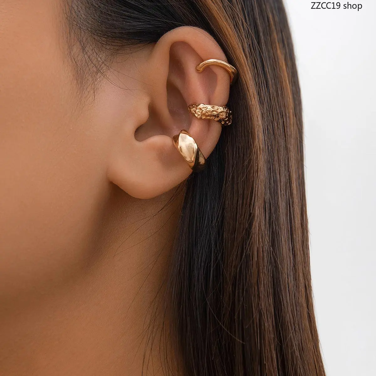 Hammered Copper Ear Cuffs, 3-Piece Irregular Clip-On Statement Earrings for Women, Non-Piercing Trendy Jewelry, Fashionable Jewelry Accessories, Copper Metal, Fake Piercing Style, Ear Clips, Irregular Shape, Statement Look, Female
