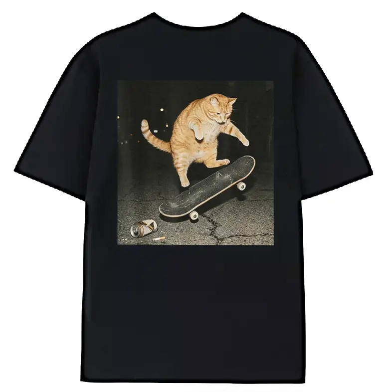 Men's Retro Skateboard Cat Pattern Slim Fit Soft Shortsleeve Tee - Menswear Crewneck Cotton Black Casual Top, Suitable for Daily Wear, Pairable with Skateboarding Gear, Round Neck