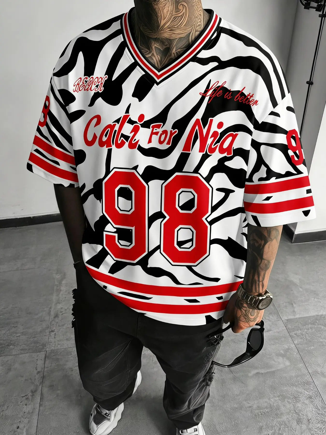 Polyester Mesh Men's Y2K Cali Streetwear Football Jersey, Breathable V Neck Short Sleeve Tee With Zebra Print Red Trim & Number 98 Script Slogan Print, Loose Hip Hop Vintage Sports Top For Daily Summer Street Outfits, Breathable Sports Tops