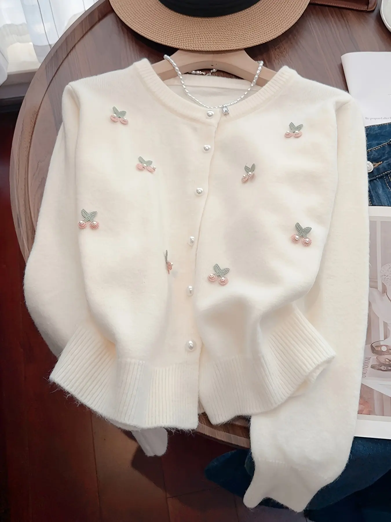 Women's Cherry Embroidered Knit Jacket, Spring & Fall Slim Fit Casual, Elegant Pearl Button Cardigan, Perfect for Dates & Outdoor Activities