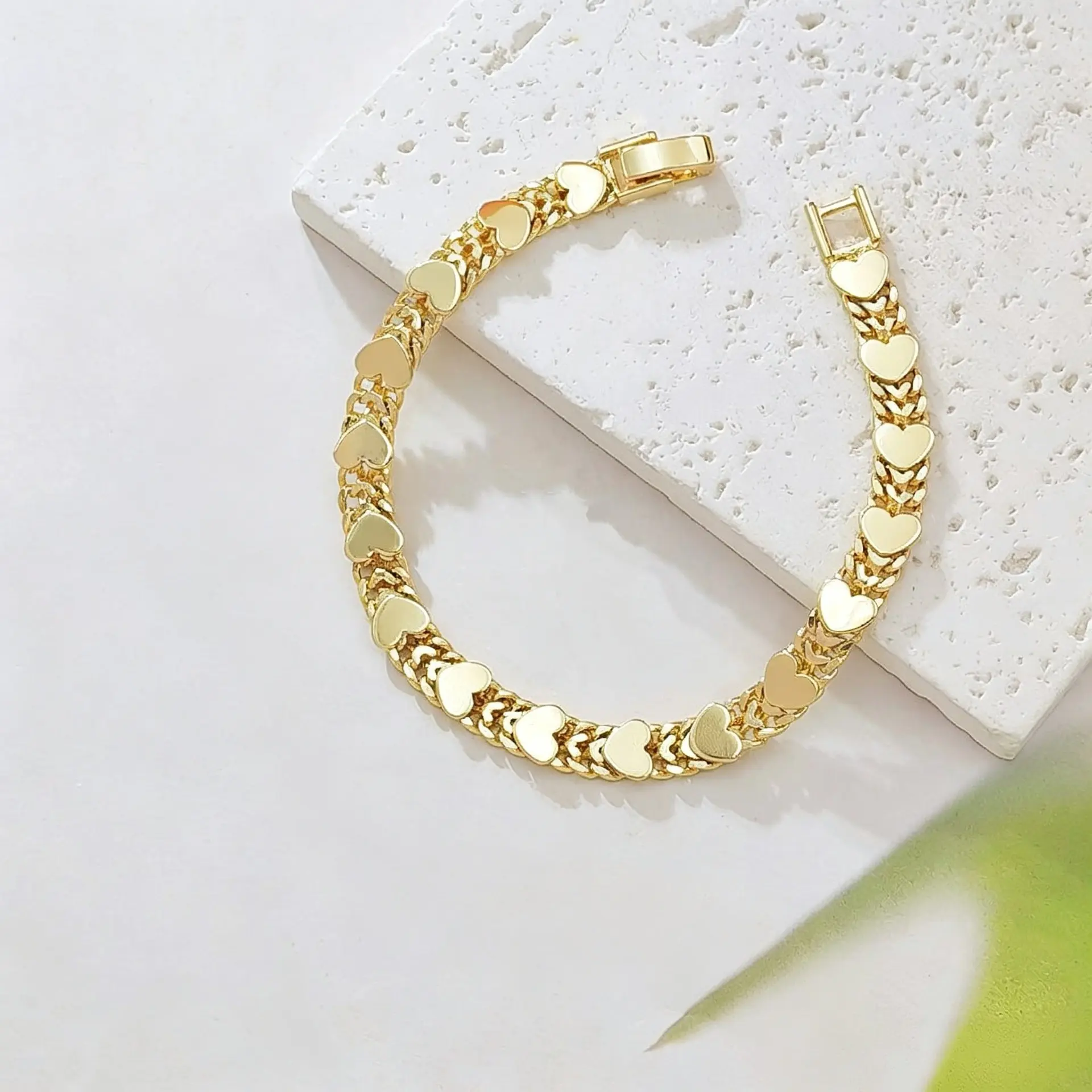 Women's 18 Karat Gold-Plated Heart-Shape Bangle Link Bracelets, Dainty Look Cuban Choker Jewelry with Romantic Charm, Sports Wristband for Birthday Valentine Gifts