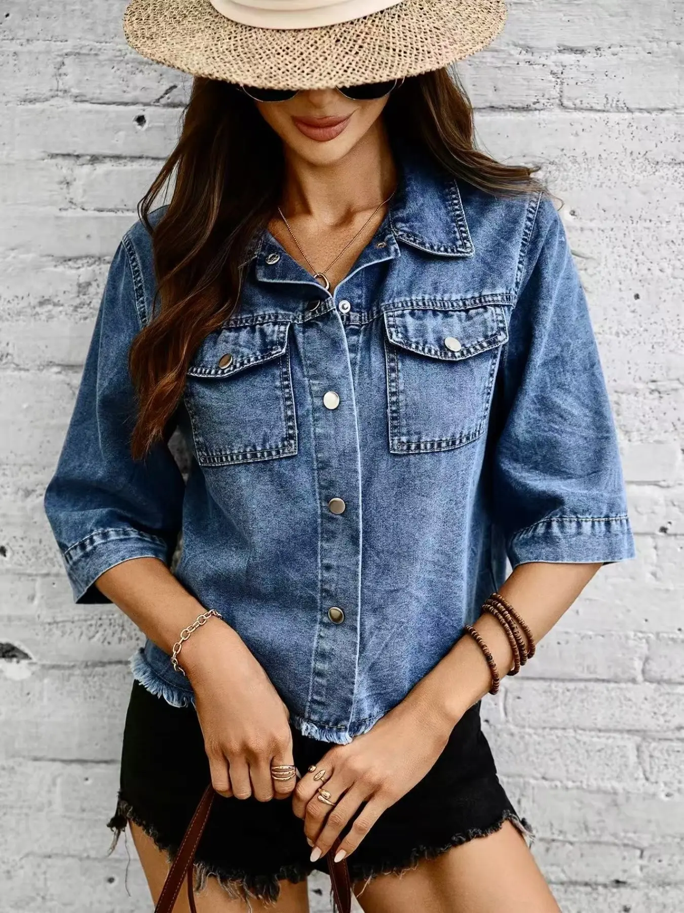 Plus Size Women's Collar 3/4 Sleeve Cropped Denim Shirt Jacket, Front Button Jacket with Two Flap Pockets, Summer Casual Layering Top