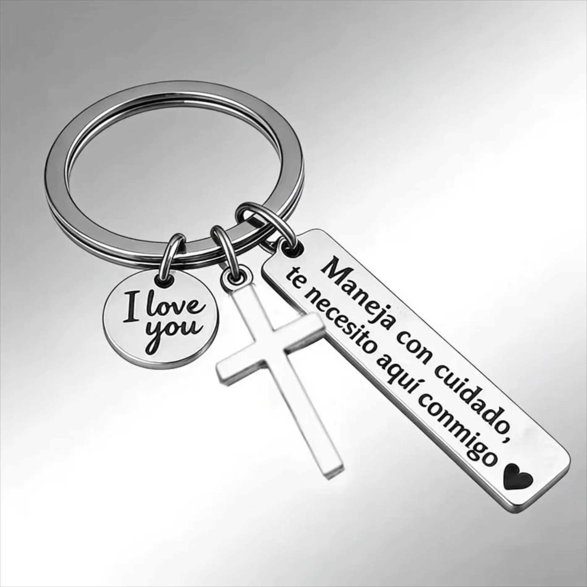 Stainless Steel Engraved Drive Safe Keychain – Blessing Couple Car Charm, Romantic Rearview Mirror Hanging Ornament, Thoughtful Gift for Boyfriend Girlfriend, Anniversary & Valentine’s Day Jewelry