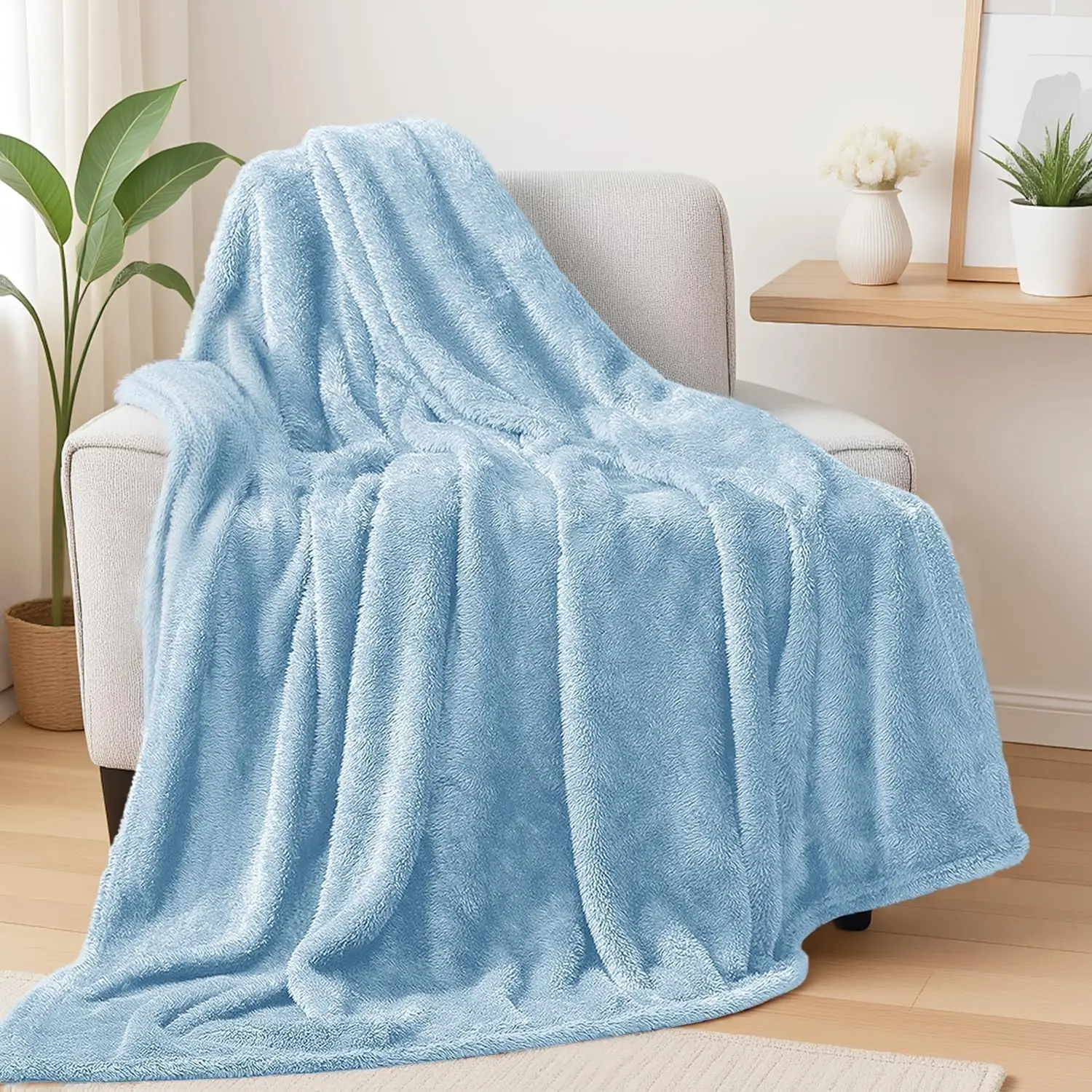 Fuzzy Large Fleece Throw Blanket for Couch, Light Blue - 50x70 Inches, Super Soft Plush Fluffy Blanket for Sofa, Bed, Bedroom, Home Decor, All SeasonGift