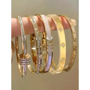 5-Piece Waterproof Titanium Steel Bracelet Set, Rhinestone Star Design, Plated, Versatile Style, Unisex Jewelry, Elegant Jewelry Bracelet, Fashion Bracelets, High Quality Bracelet