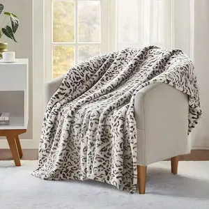 Neutral White Gray Leopard Print Flannel Blanket, Minimalist Grey Spotted Wild Animal Throw Blanket, Soft Plush Warm Blanket for Couch Bedroom, Cozy Comfy Nap Blanket, Perfect Giftable Decorative Blanket for Modern Neutral Home Lovers All Seasons