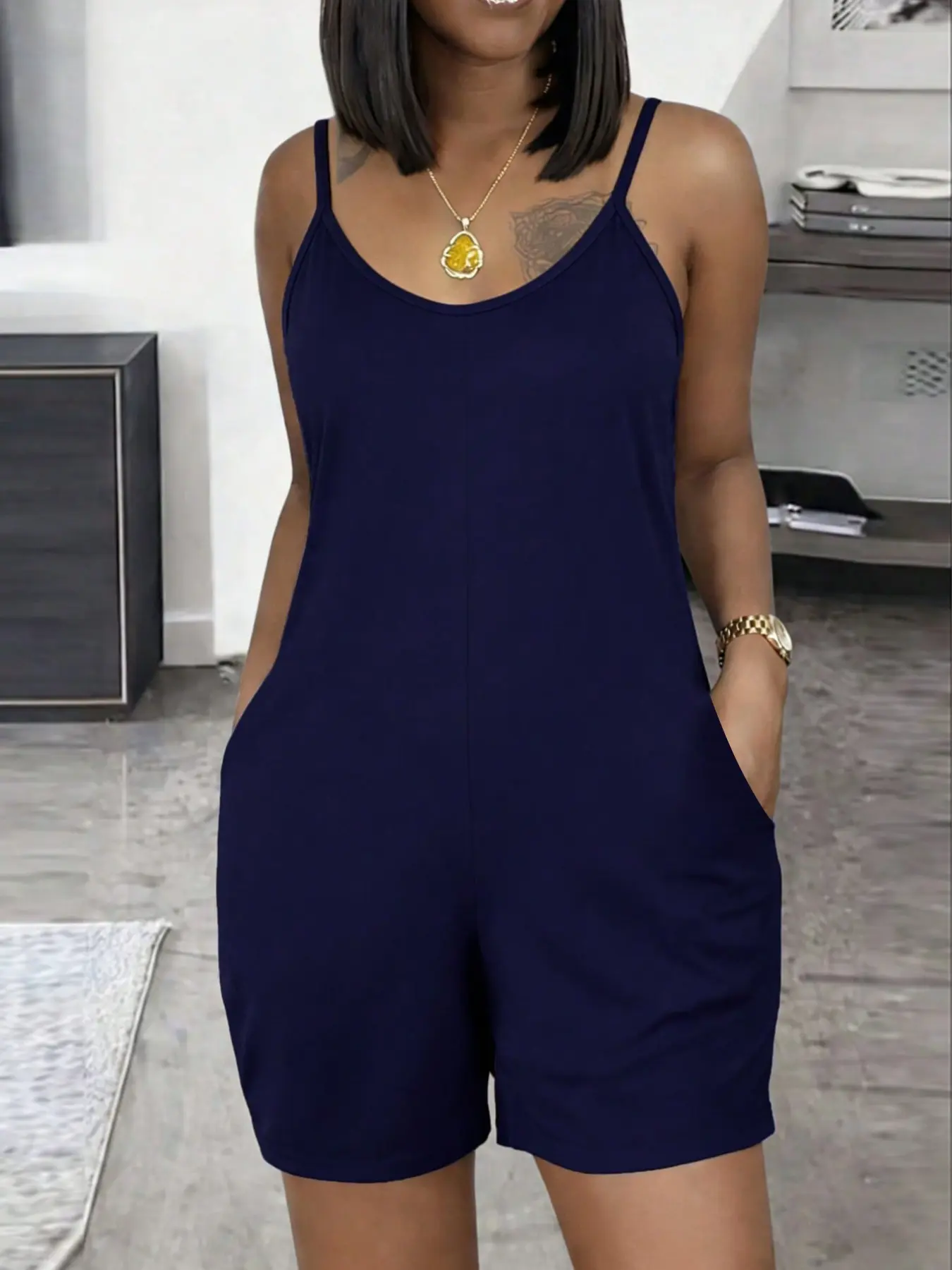 Fashionable Casual Women's Unique Basic Minimalist Spaghetti Strap Fitted Romper Pockets Womenswear