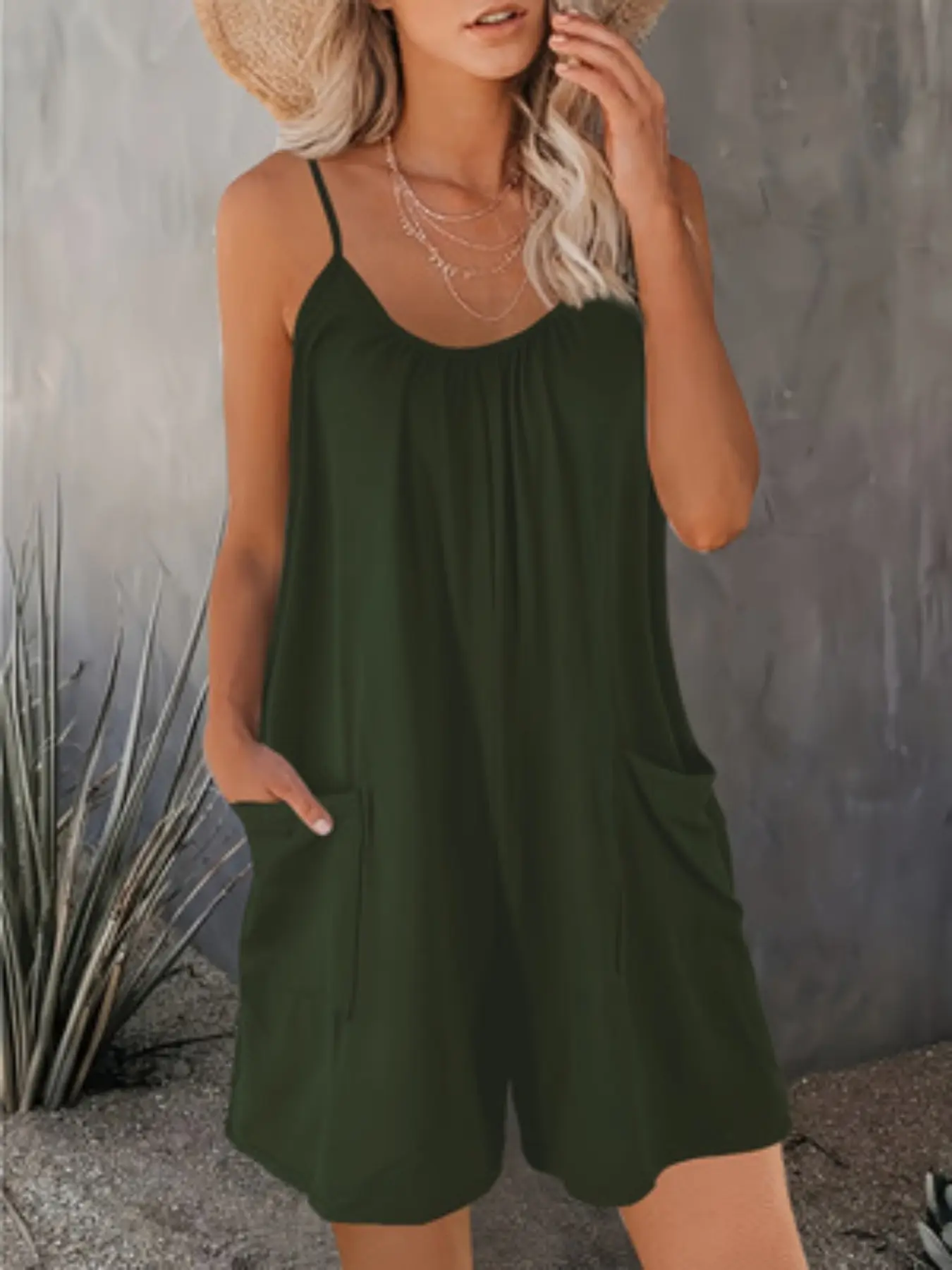 Summer Casual Cami Pants, Overalls with Pockets, Oversize, Oversized, Adjustable Spaghetti Strap, Sleeveless, Pocket Design, Loose Fit, Comfortable Beach Vacation for Women