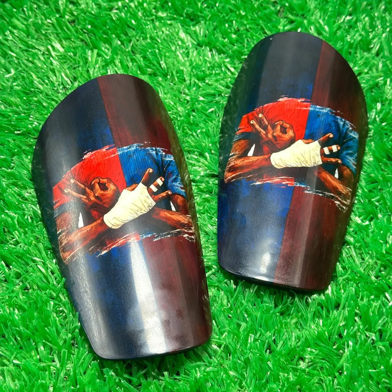Trendy Fashion Youth Soccer Shin Guards, Pair of Protective Gear for Matches and Training, Essential Football Equipment for Teens, Football Accessories