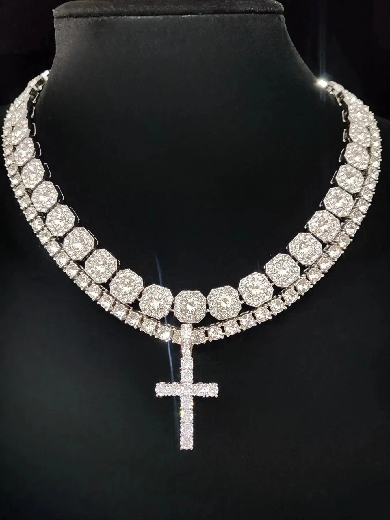 ✝️ Cross Pendant Necklace for Men ｜ Iced Out Cubic Zirconia Cuban Link Chain Set ｜ Hip Hop Streetwear Jewelry for Boys Men Gifts