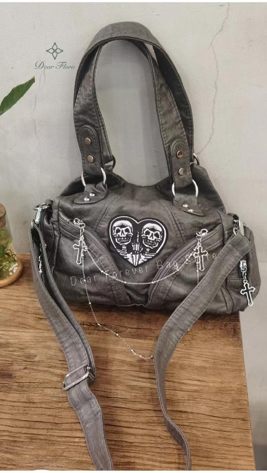 Women's Y2K Vintage Motorcycle Shoulder Bag Fashion Soft PU Chains Multiple Pockets Tote Bags Moto Style Messenger Crossbody Bag