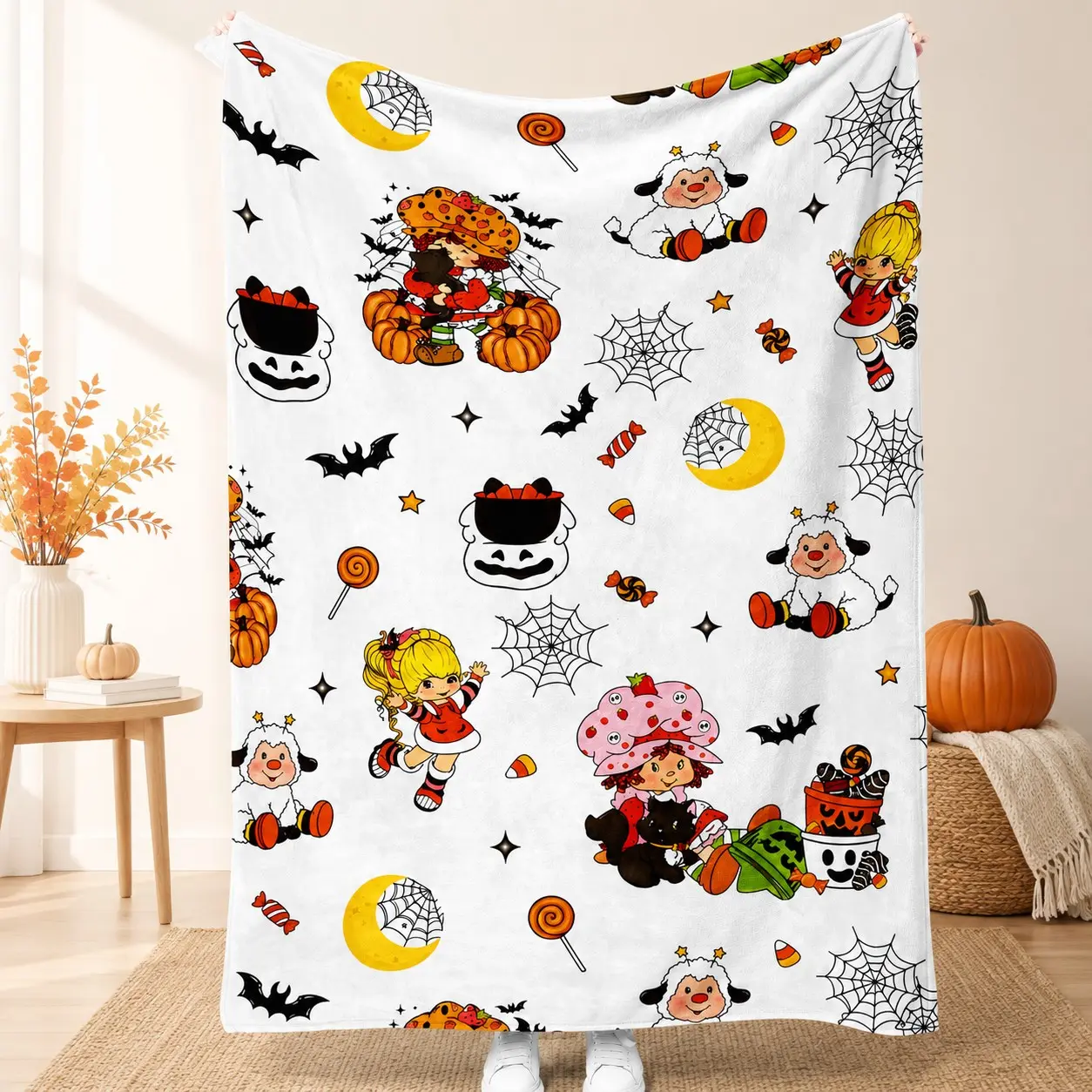 Halloween Flannel Throw Blanket, Strawberry Shortcake Pattern, Soft Cozy Warm Fleece, Home Decor Gift for Couch Sofa Bed