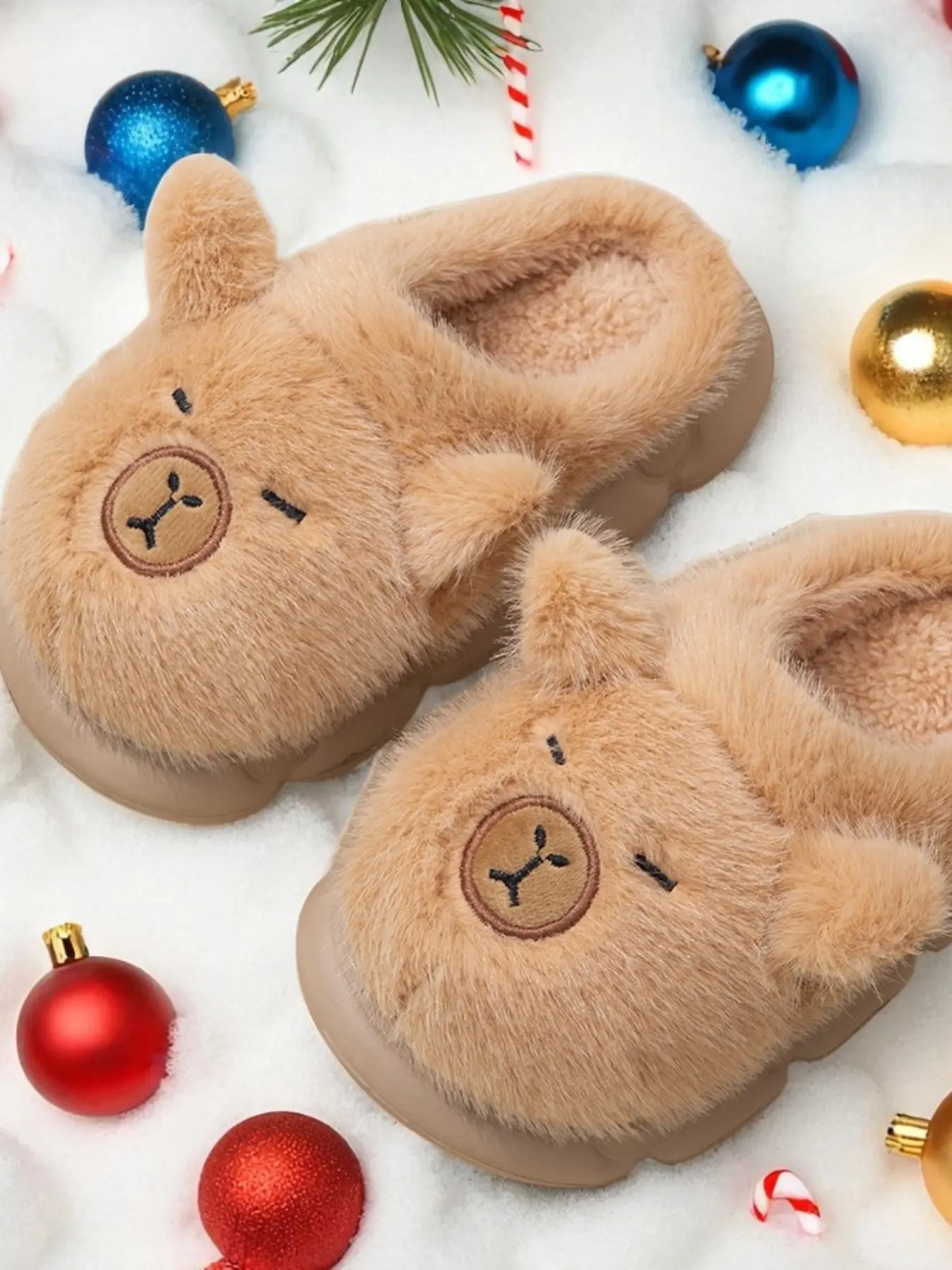 Capybara Cute Fall/Winter Fleece Boys' Toddler Slippers Girls' Indoor/Outdoor Universal Comfort Design Suitable for Children's Daily Wear Indoor Warm Slippers