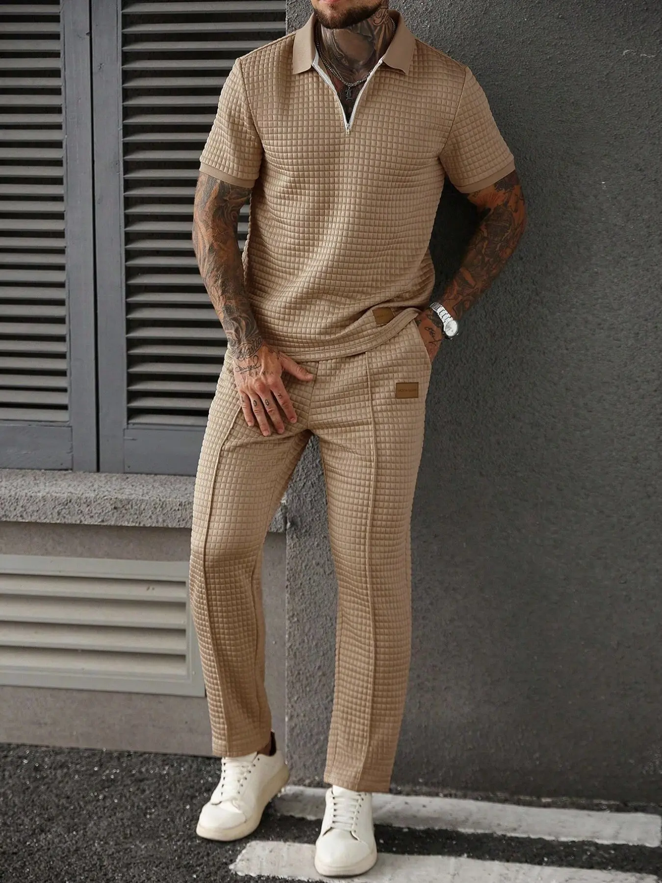 Men's Fashion Casual Business Two-Piece Set, Menswear Khaki Letter Print Tee & Pants, Perfect for Weddings and Anniversaries, Ideal Gift Choice