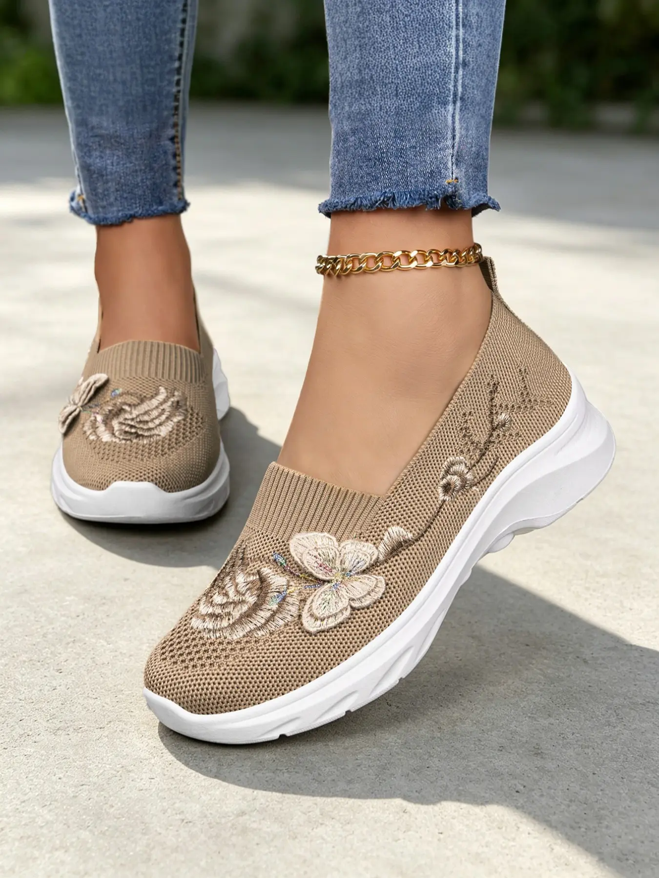 Women’s Slip‑on Wedge Loafers, Knit Upper With 3D Floral Embroidery Platform Casual Shoes, Fashion Ladies Footwear For Daily Shopping Short Trips Park Walks Casual Social Occasions