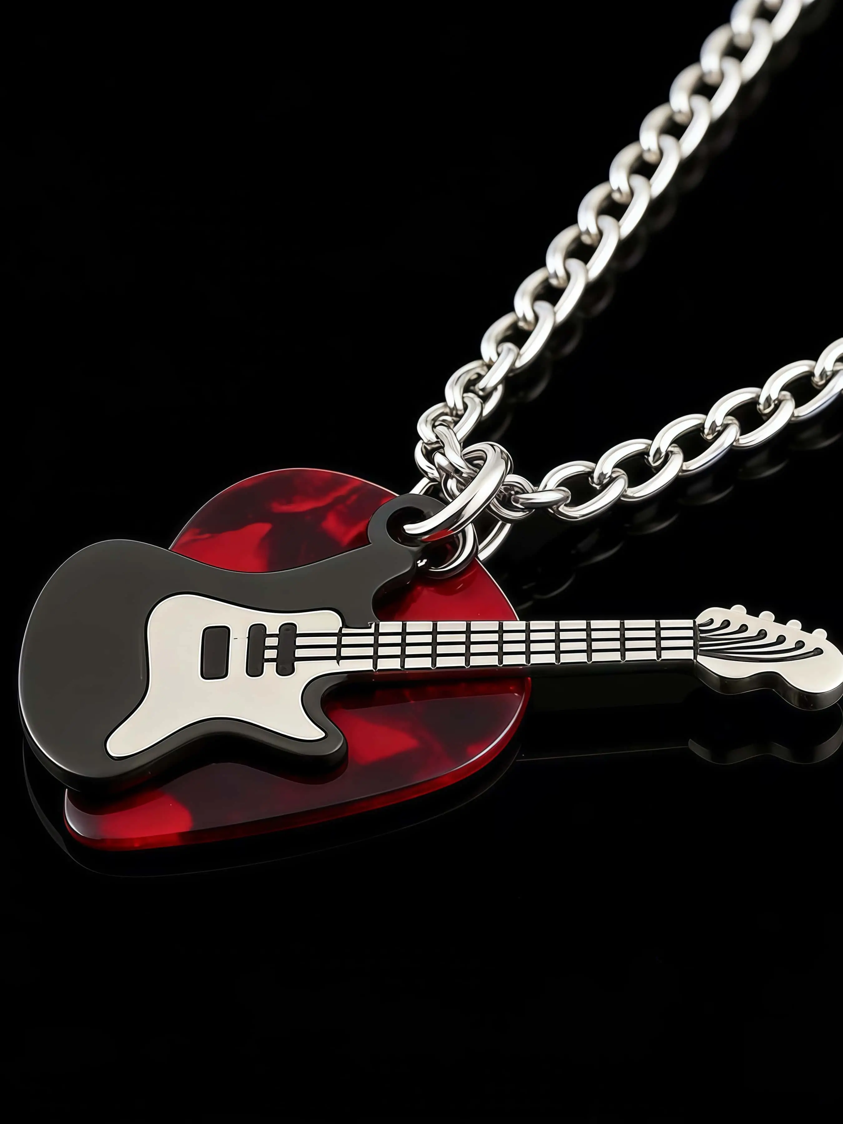 Fashionable Hip-Hop Guitar Pick Pendant Necklace, Unisex Design, Durable Music Lover Accessory, Fashionable Jewelry Accessories, Stainless Steel Chain, All Seasons, Stainless Steel Necklaces