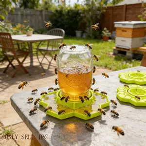 Bee Feeder Silicone Sugar Water Station, Garden Bee Drinking Device Tool, Suitable for Mason Jars, Honeybee Feeding Equipment, Home