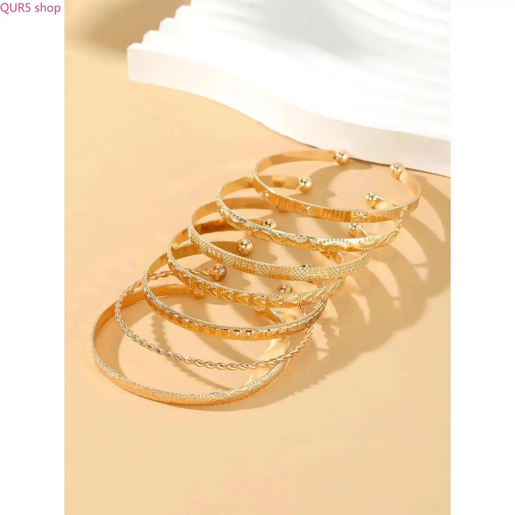 7-Piece Stackable Alloy Bangle Set For Women With Geometric Heart And Twist Patterns, Multi-Layer Cuff Jewelry For Daily Styling And Holiday Gifting Occasions