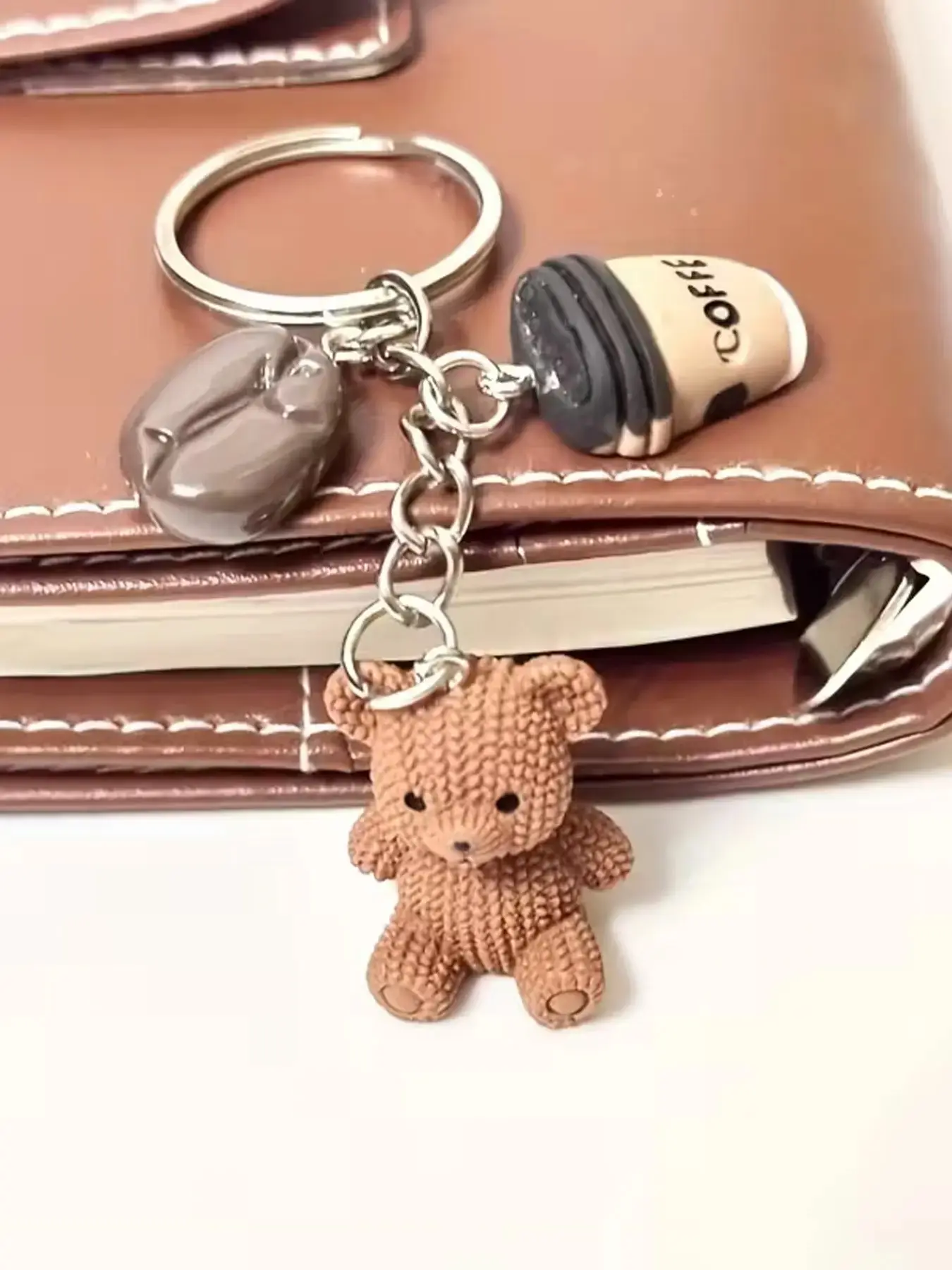Cute Knitted Texture Bear Keychain Bag Charm, Mini Coffee Bean & Coffee Cup Pendants, Metal Key Ring Chain, Vintage Neutral Backpack Decor, Lovely Gift for Coffee Lovers & Casual Style Enthusiasts