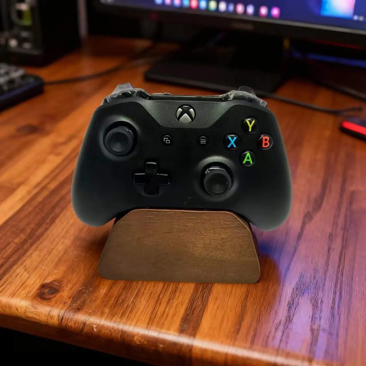 Durable Solid Wood Gamepad Holder - Universal Controller Organizer for Xbox, PS4, PS5 - Desk Storage Accessory, Ideal Gift for Men, Accessories