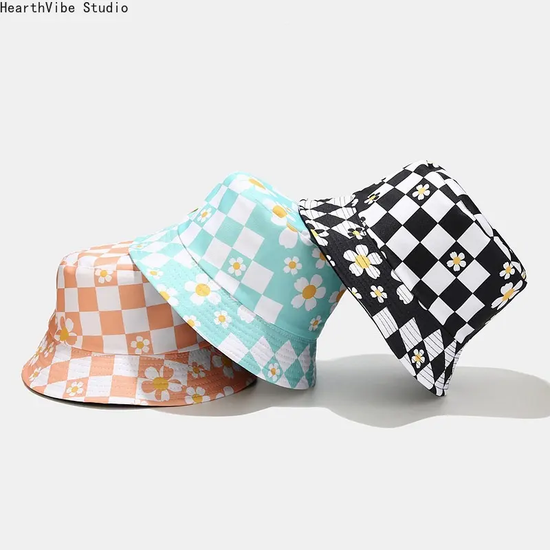 Women's Reversible Checkered Bucket Hat Daisy Floral Print Double-Sided Sun Protection Fisherman Cap for Summer Beach Vacation