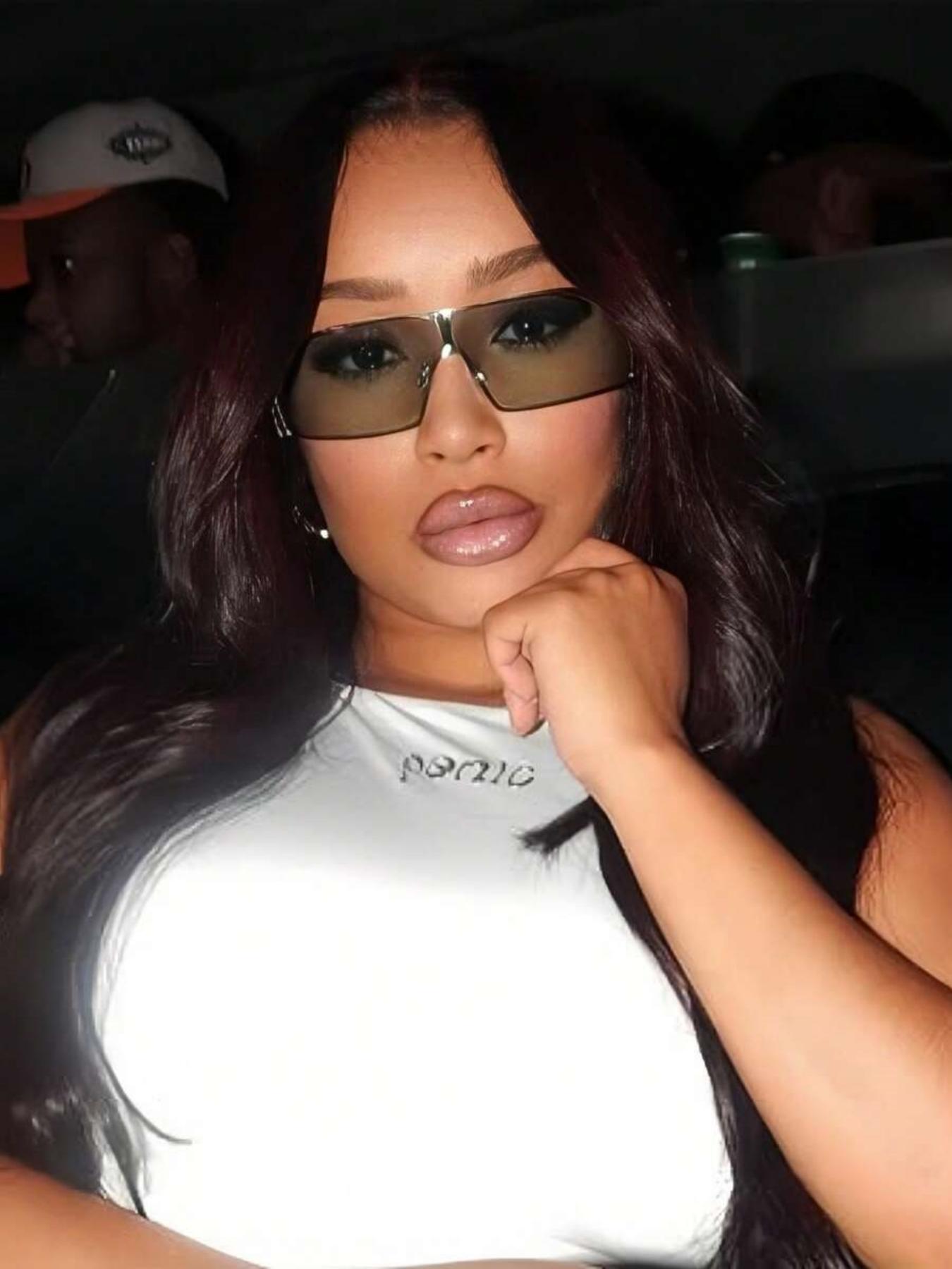 Women's Oversized Polycarbonate Sunglasses, Vintage Style, Metal Hinges, Street Photography, Party & Hiking, Multiple Colors Available