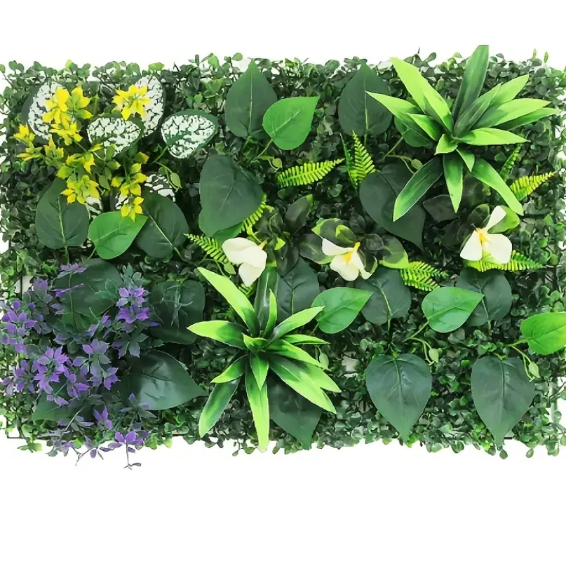 A piece of plastic turf measuring 60*40 cm