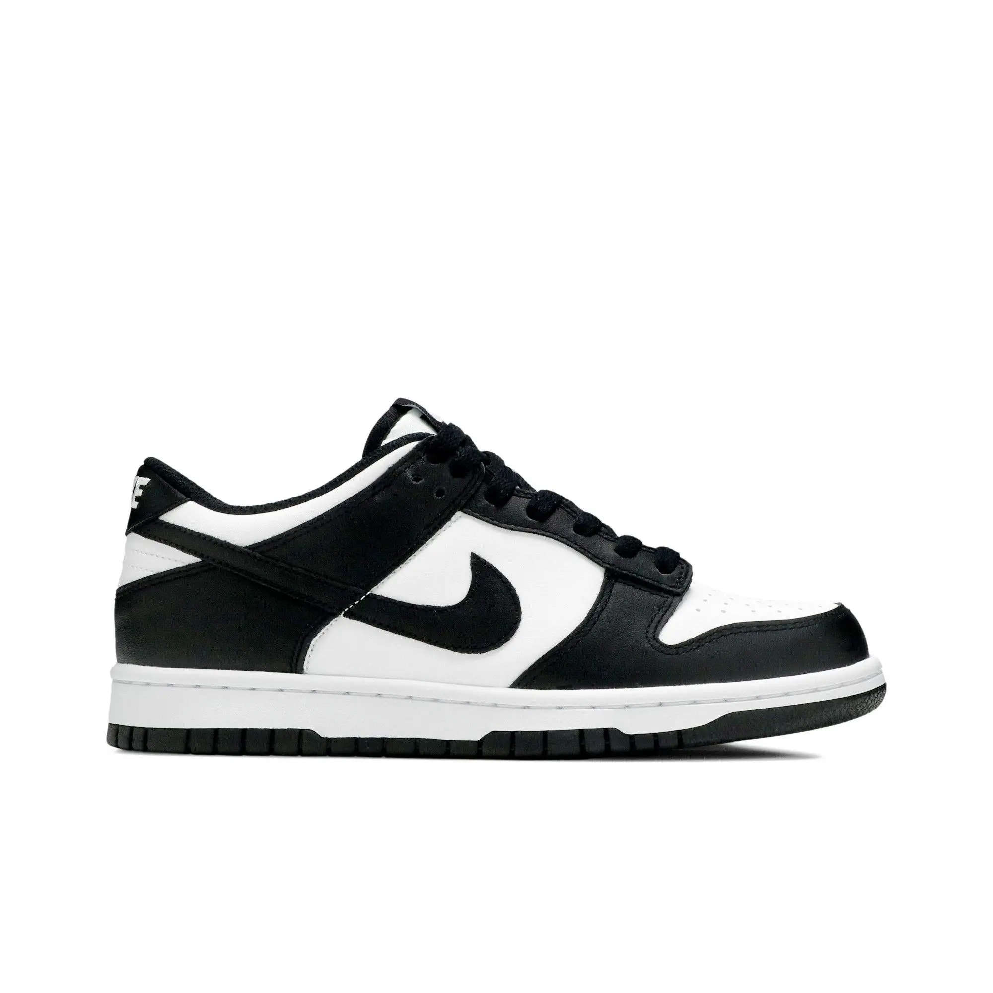 Nike Dunk Low Grade School 'Black White' (Unisex) White/Black/White childrens skate shoes CW1590 100