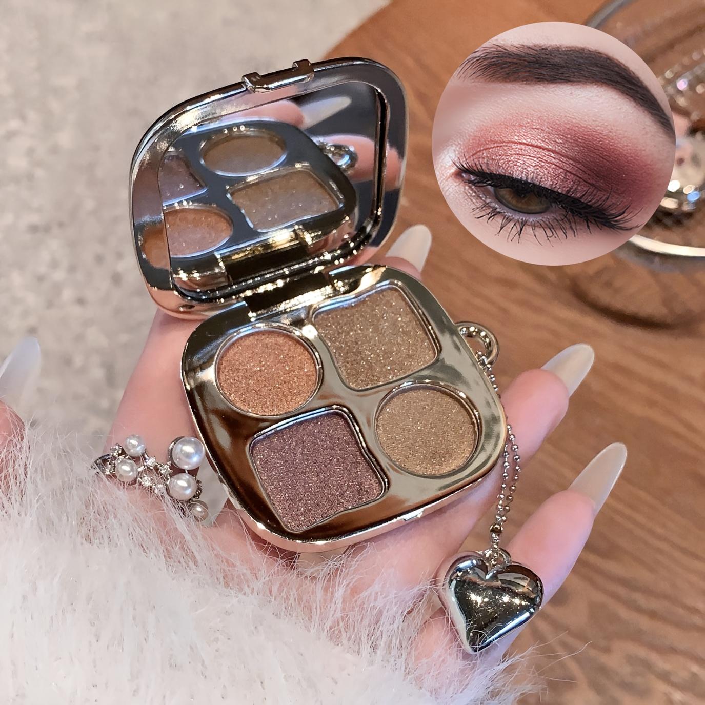 4-Color Light and Shadow Bear Eye Shadow Palette