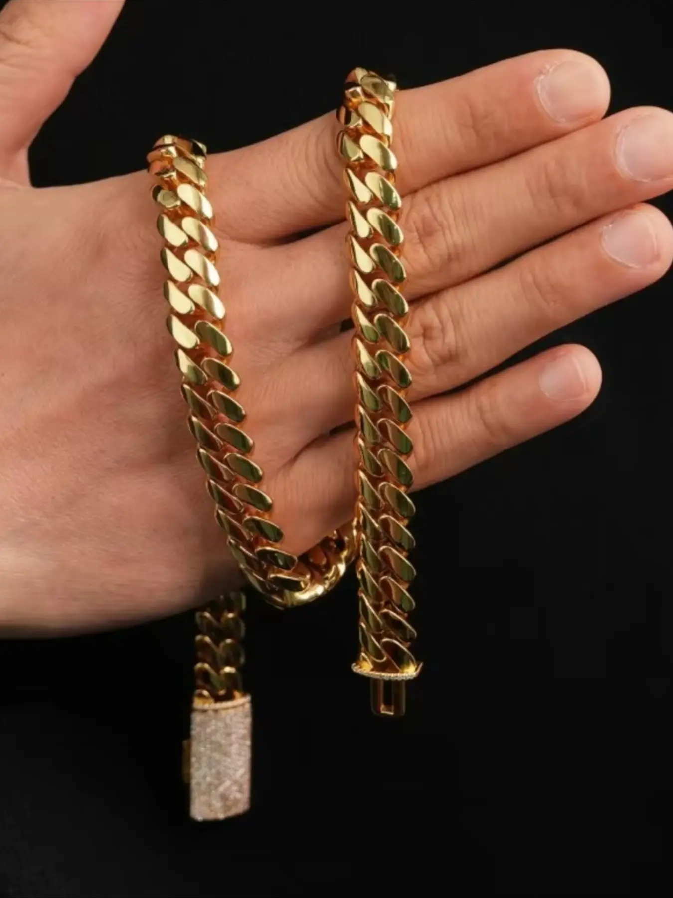 18Mm Cuban Chunky Chain Necklace Cuban Link Necklace Hip Hop Men's Jewelry VVS Cuban Chain, Solid Filled Gold Hip Hop Necklace Bracelet Jewelry, Luxury Charm Shining Necklace, Great Gift Choice, High-End Occasion Wear