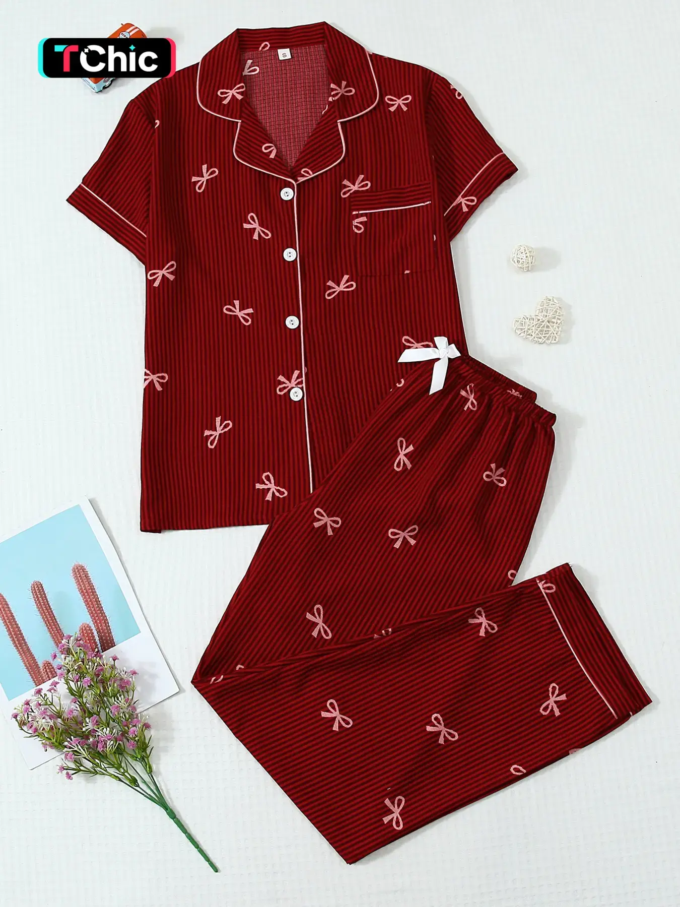 Women's Two-Piece Pajama Set, Chic Loungewear Set, Striped Bow Print, Short Sleeve Button-Up Top and Bow Pants, Casual Fitted Sleepwear Loungewear for Home Use