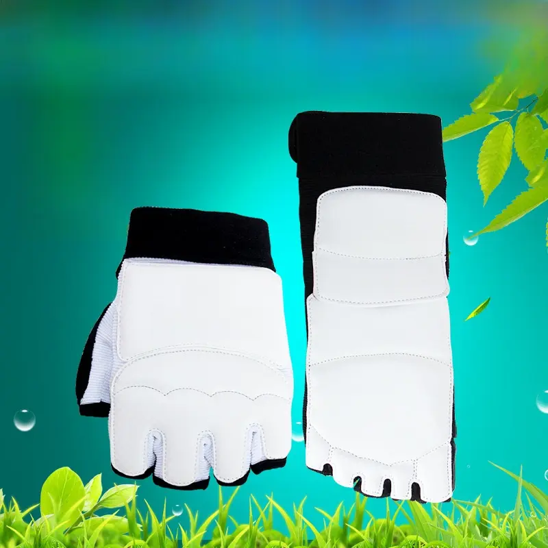 Unisex PU Leather Karate-Taekwondo Protective Set - Shock-Absorption Hand Gloves, Foot Pads, Lightweight, Multi-Size, Easy-Cleaning for Sparring Drills, Competition Training