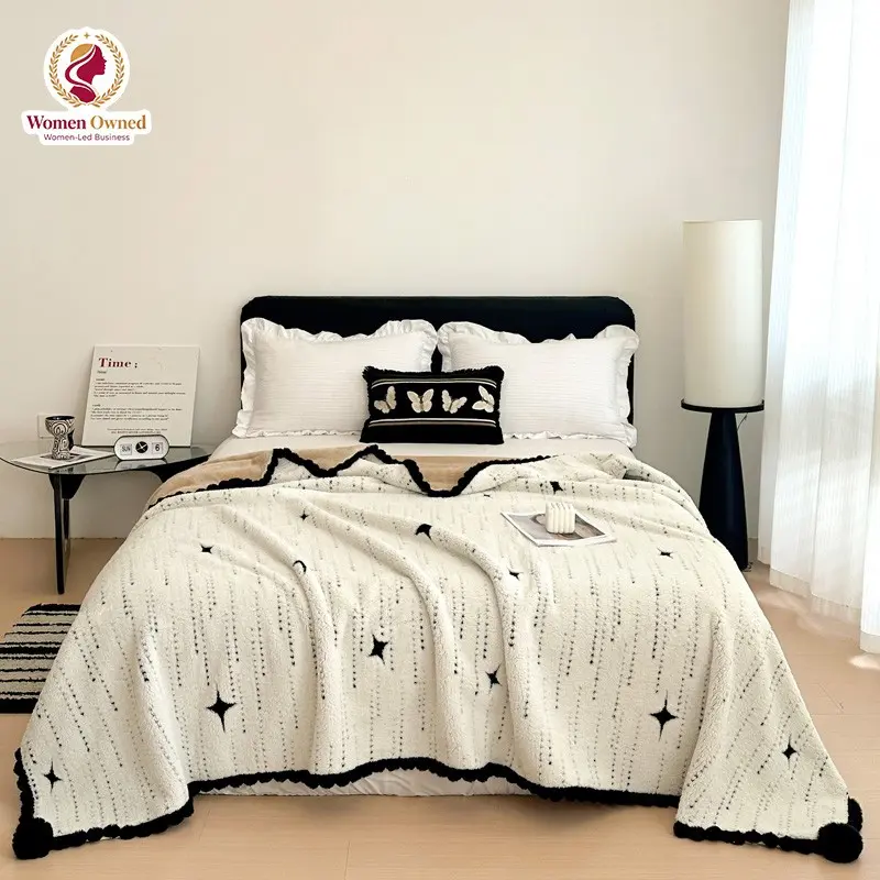 1pc Polar Fleece Cloud Cotton Blanket, Double Layered, Ideal for Air Conditioning, Travel, Office Naps, Gift Ready