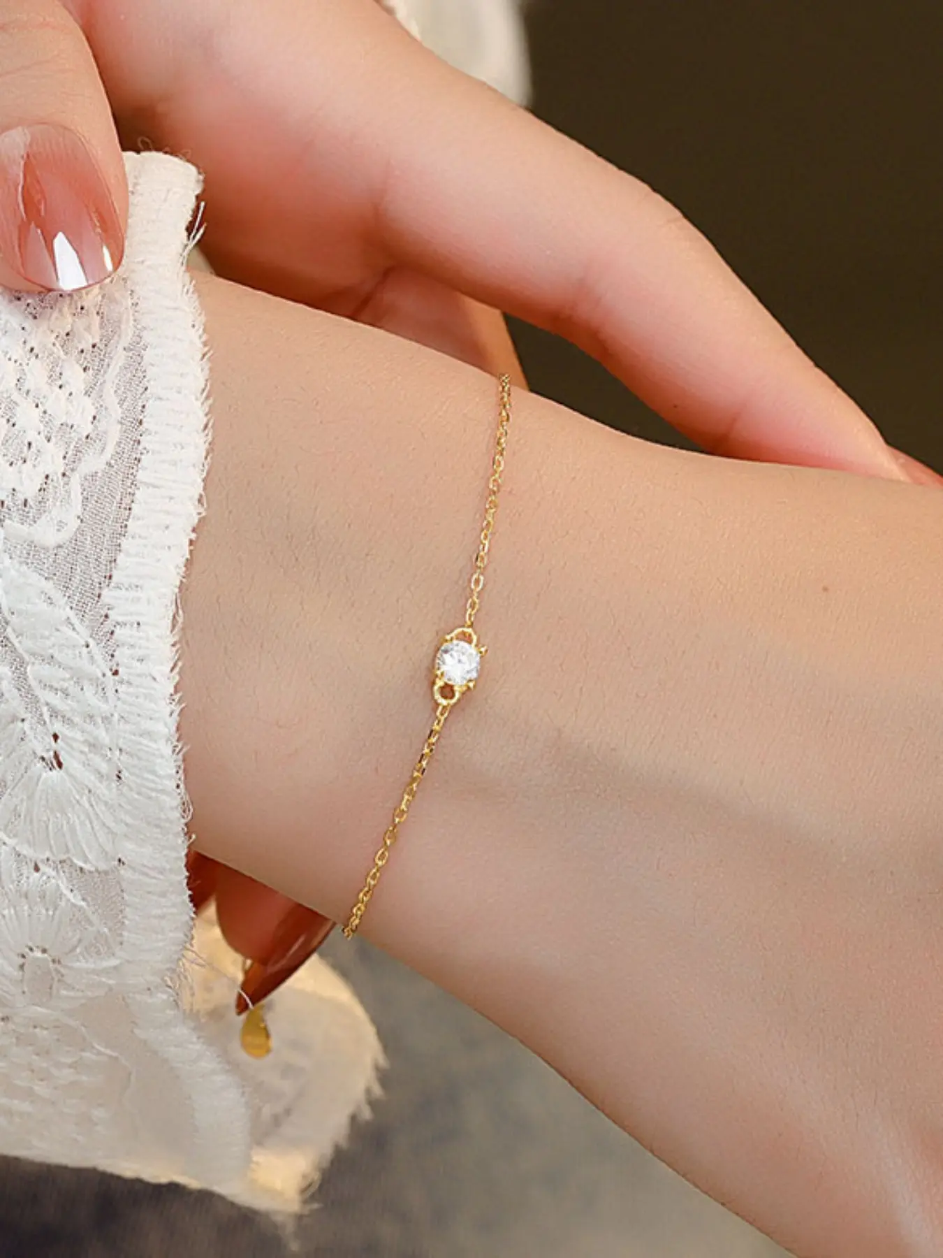 Pure Silver Women's Bracelet, Four Claw Single Diamond, Minimalist Fashion, Lightweight Luxury, Unique Design, High-End Hand Jewelry