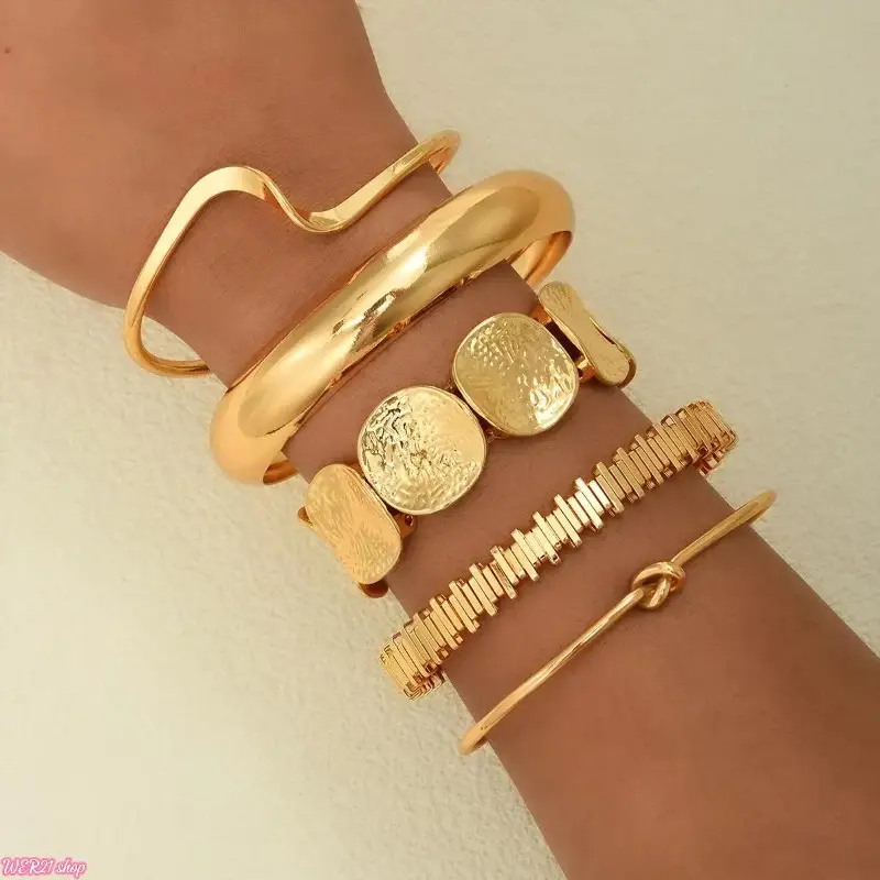 [SummerWins]5pcs Vintage Exaggerated Luxury Wide Gold Metal Geometric Bangle Set, Suitable for Everyday Wear and Gifting