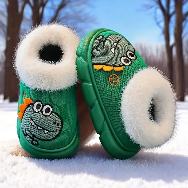 Girls & Boys Cute Dinosaur Slippers - Soft Fabric Upper with Plush Lining & EVA Sole, Green with Heart & Dinosaur Patterns, Cozy Indoor/Outdoor Winter Shoes for Kids, All-Season Comfort, Easy Slip-On Design (Low-Top) - Ideal for Home, School, Play - Durab