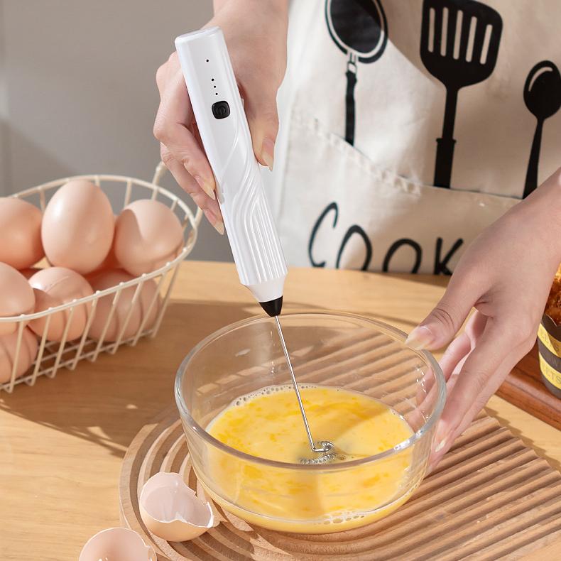 Girly Kitchenware, Cute Electric Milk Frother, Perfect for Latte, Matcha, Coffee & Cozy Home Coffee Moments