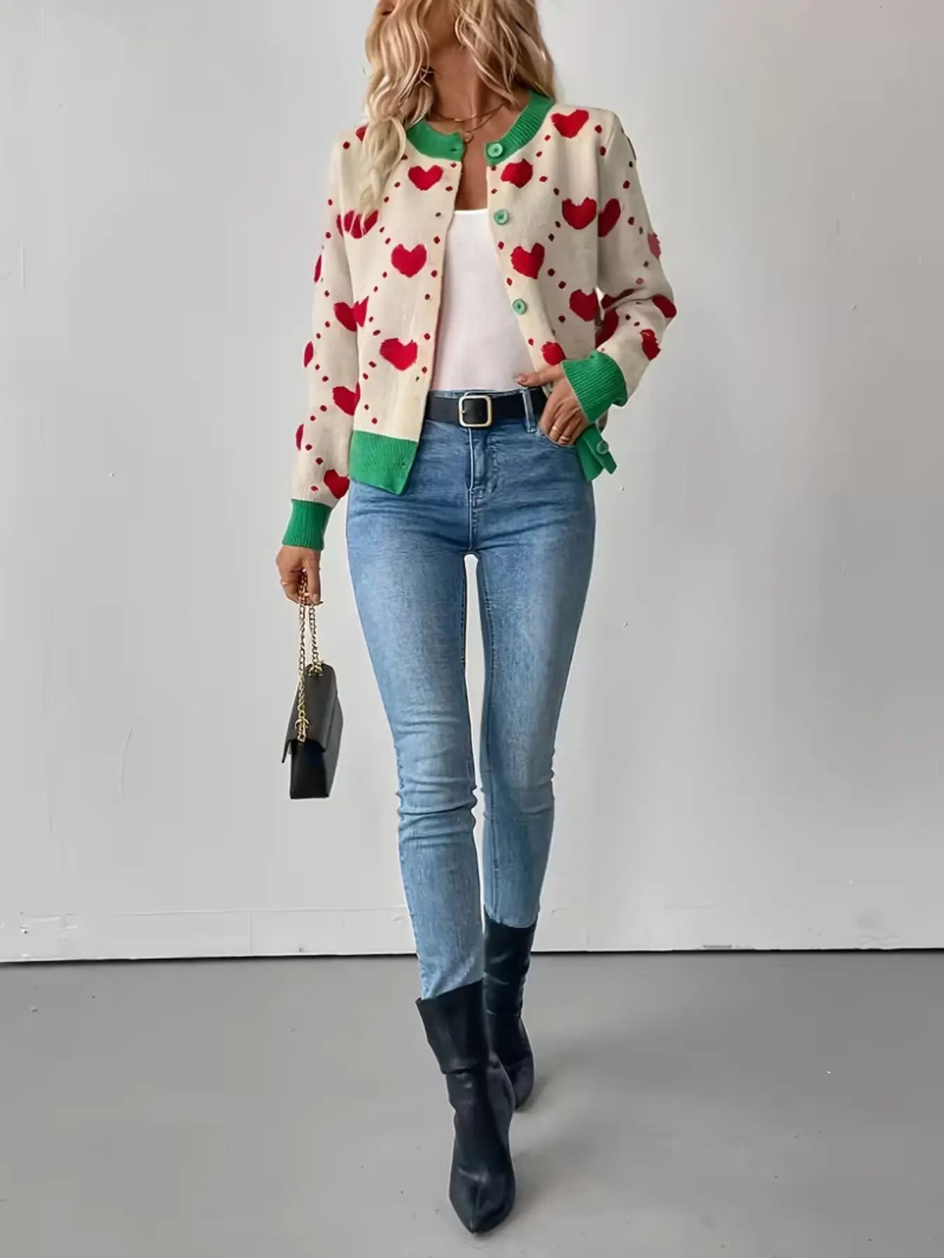 Women's Vintage Love Heart Cardigan, Viral New Year Sweater 2026, Casual Long Sleeve Button Up Knit Top, Perfect for Xmas Party