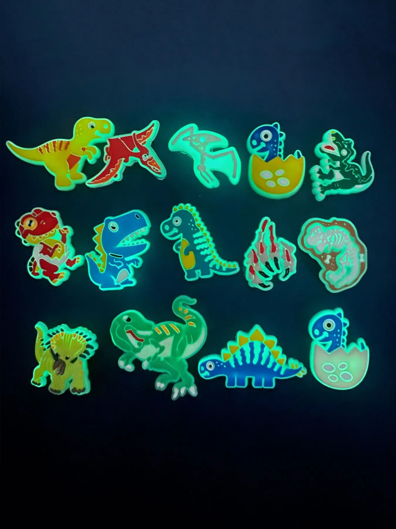 14 Pcs Glow-In-The-Dark Jurassic Dinosaur Shoe Decor Set, Tyrannosaurus Rex Pterosaur Triceratops Soft Rubber Decorative Shoe Accessories, Shoe Charms For Sneakers