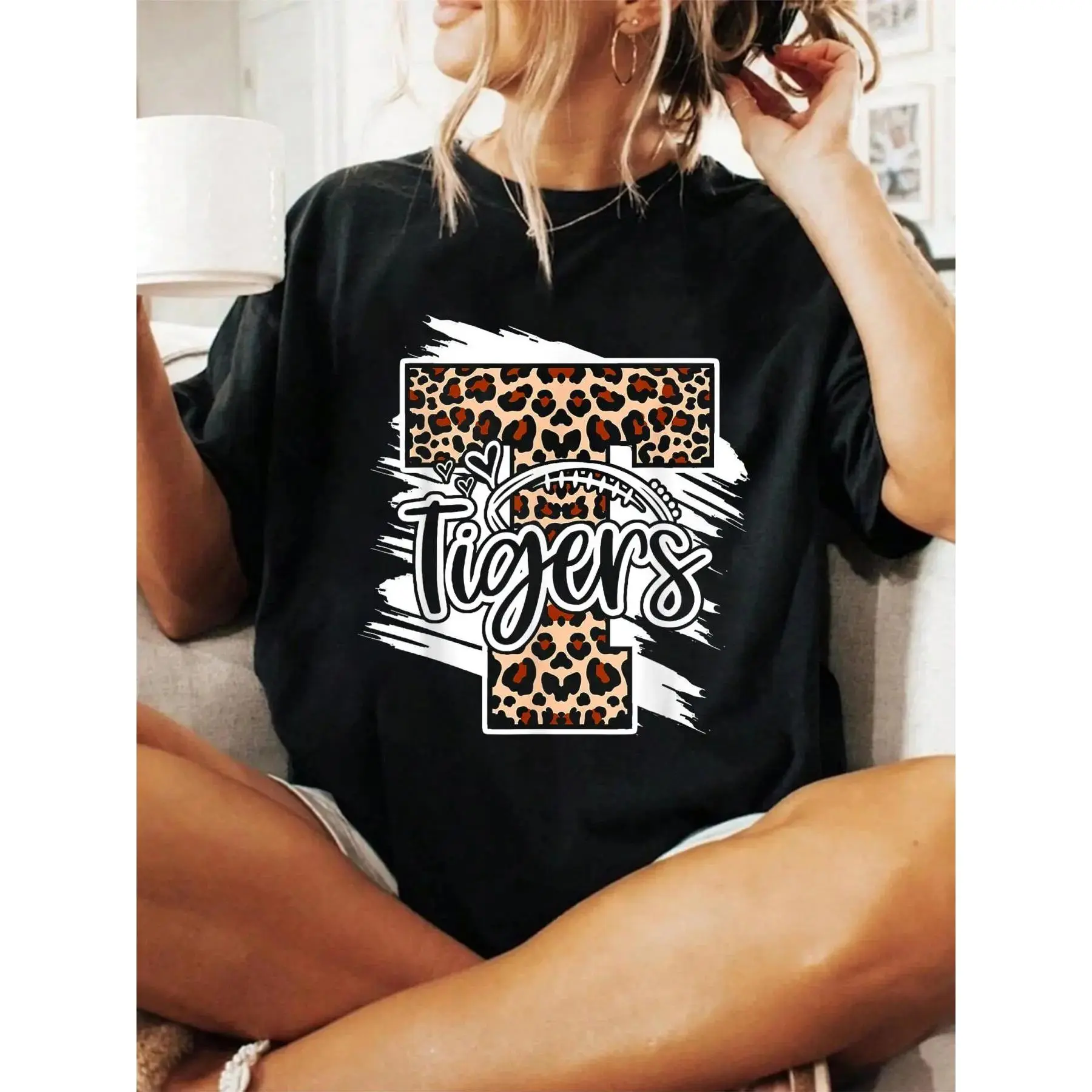 Football Tigers School Sports Fan Team Spirit T-Shirt T-Shirt Print T-Shirt Casual Crew Neck Short Sleeve Comfort Tee Top For Spring & Summer Women's Clothing