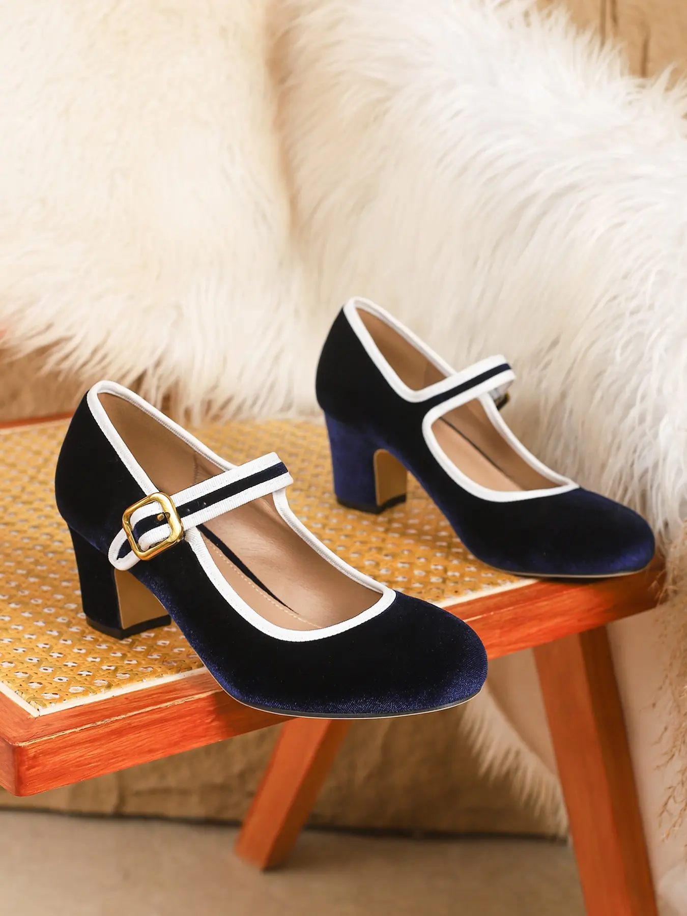 Women's Vintage Velvet Mary Jane Shoes, Round Toe Thick Heel High Heels, Colorblock Metal Square Buckle Design, Fashion Elegant Single Shoe