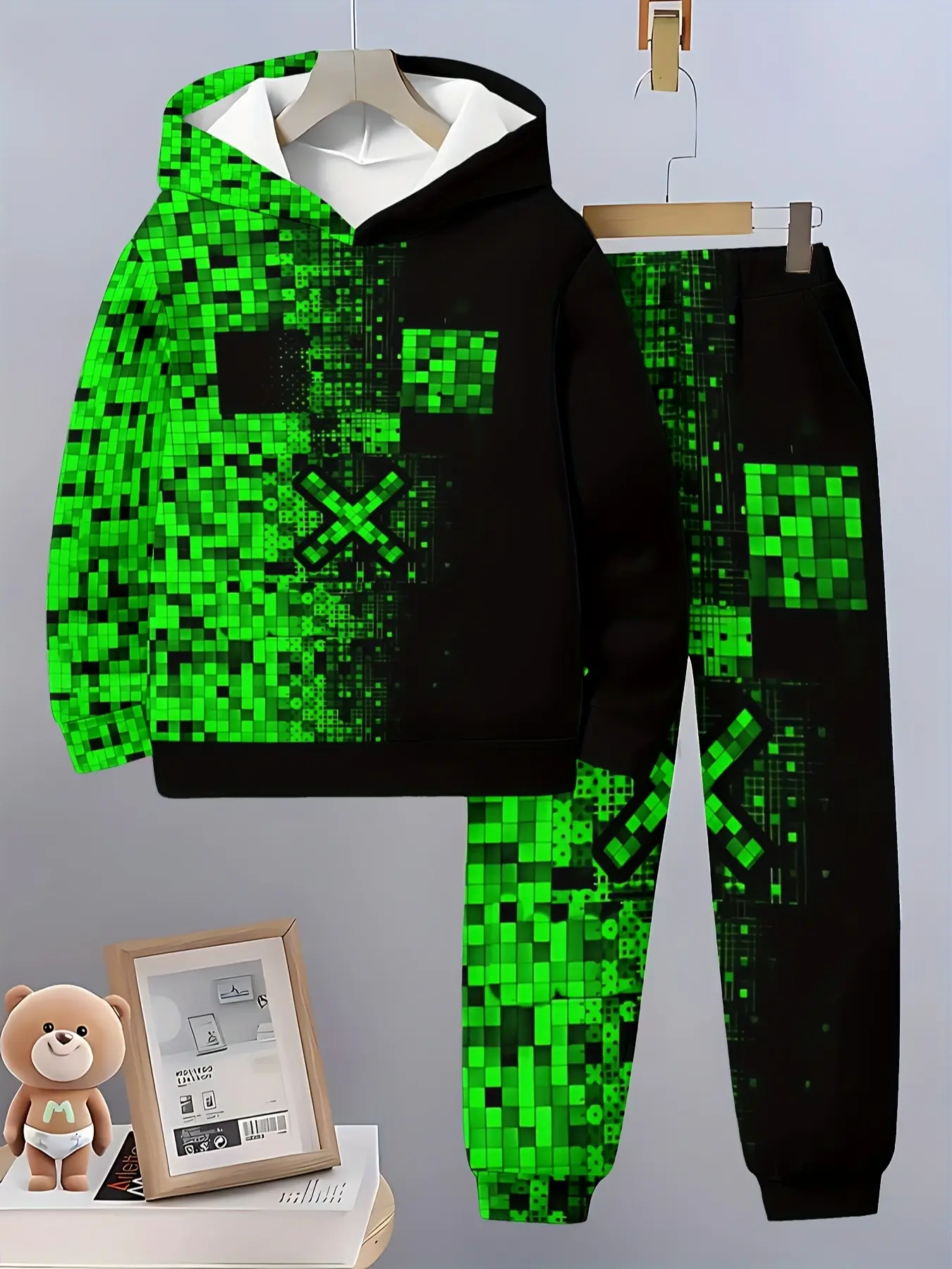 Hooded Sports Set, 5 Pixel Graffiti Gradient Prints, Boys' Daily Street Style Sweatshirt and Pants Two-Piece Graphic Print Set