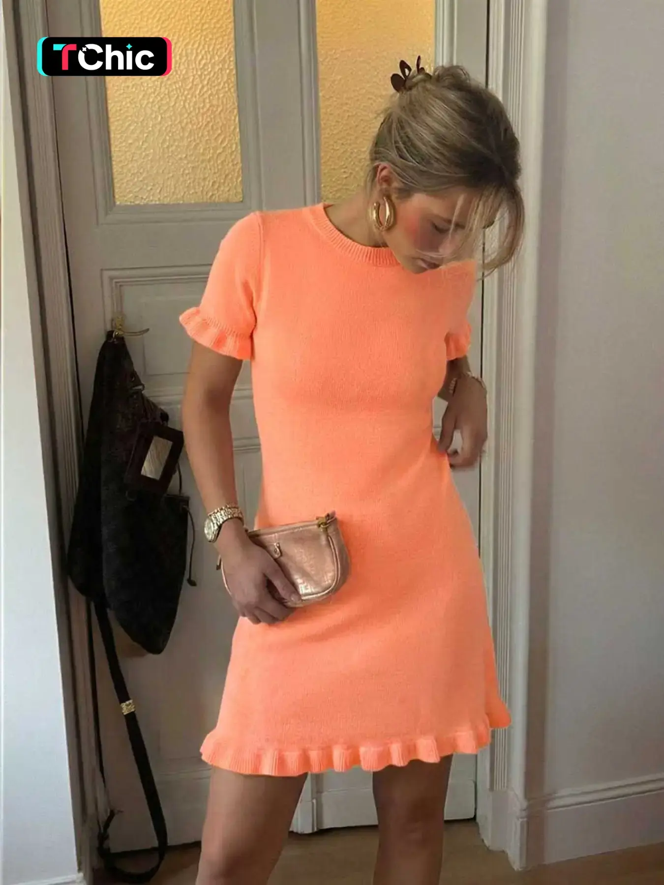 Women's Spring Autumn Fashion Basic Solid Color Round Neck Ruffle Trim Short Sleeve Casual Knit Dress, Minimalist, Simple, Stylish and Comfortable